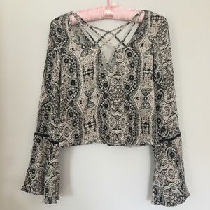 🌻Pac Sun crop blouse